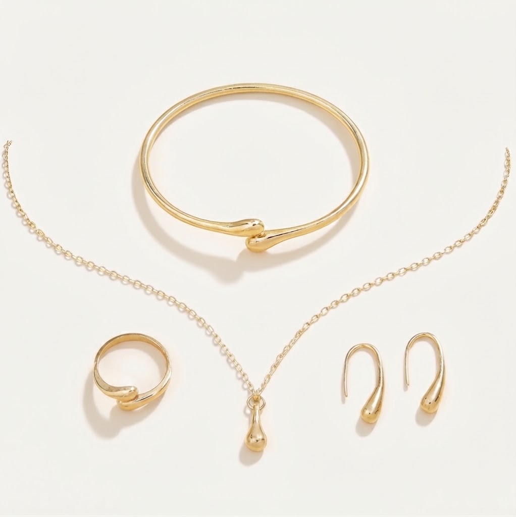 Mini Golden Teardrop Jewelry set
